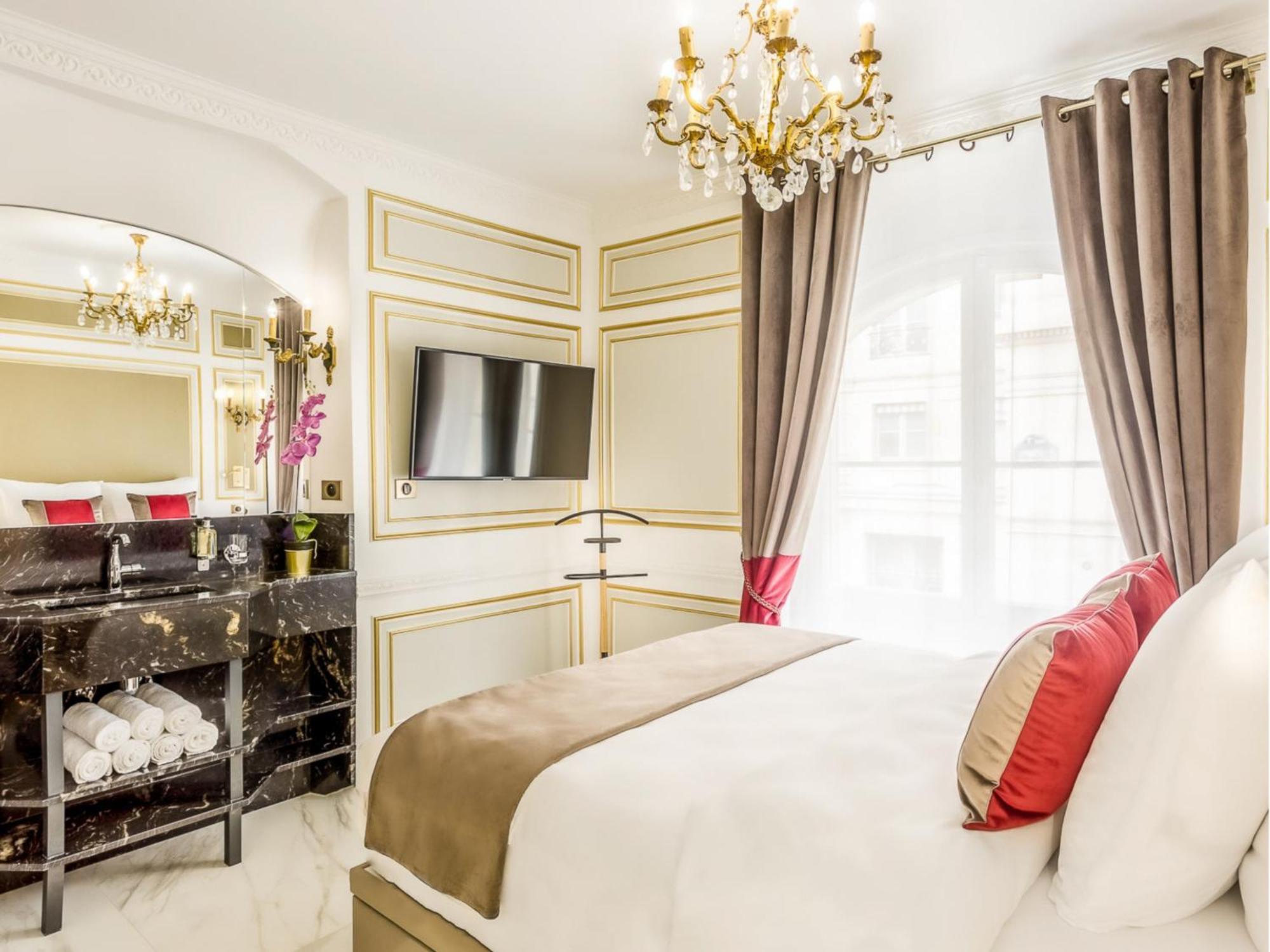 Merveil Signature - Valois - Louvre View Apartment Paris